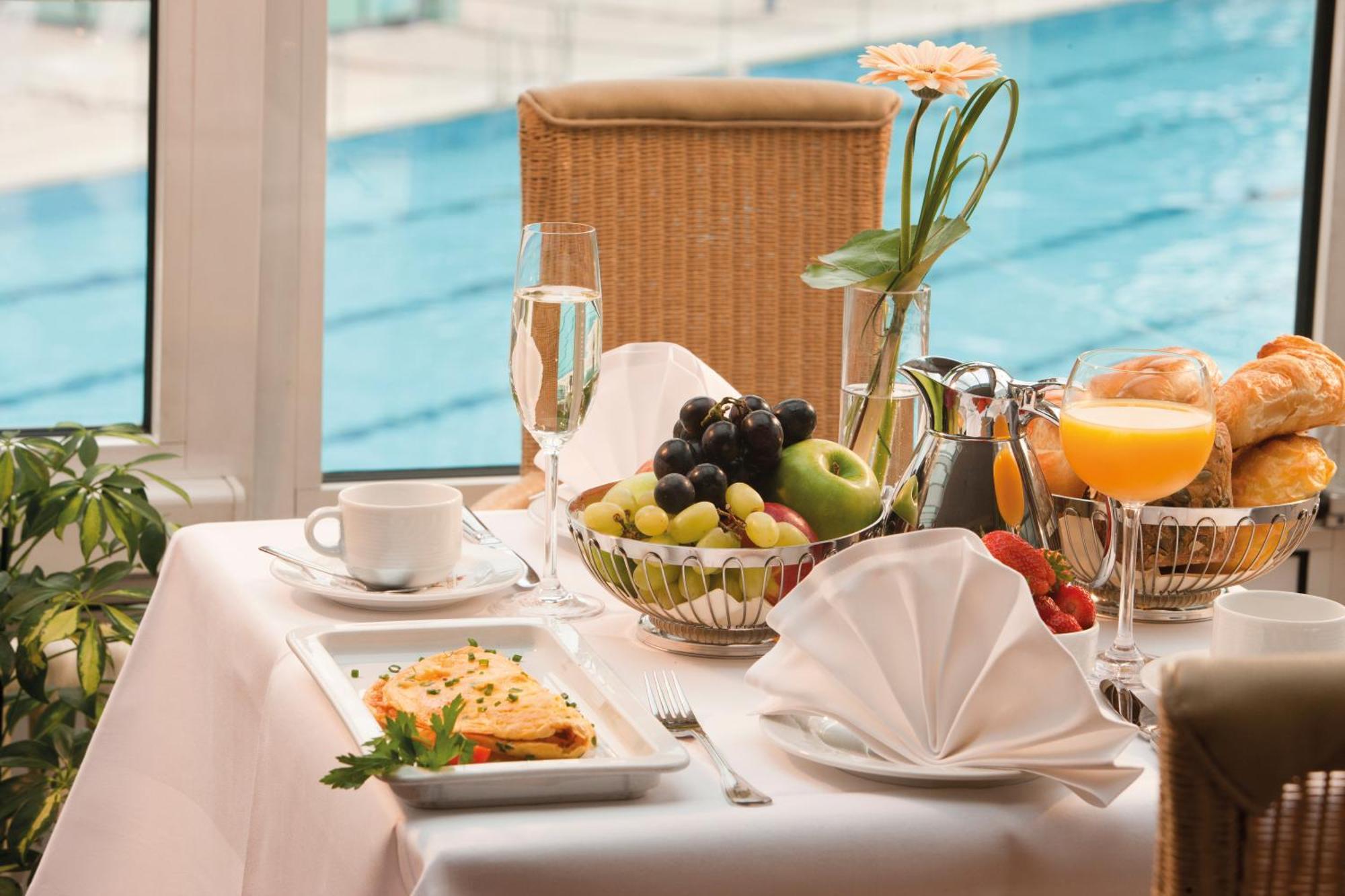 Vital Hotel Westfalen Therme Wellness Resort & Spa Bad Lippspringe Εξωτερικό φωτογραφία