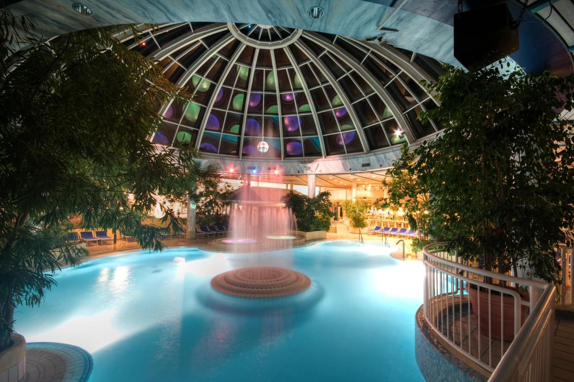 Vital Hotel Westfalen Therme Wellness Resort & Spa Bad Lippspringe Εξωτερικό φωτογραφία